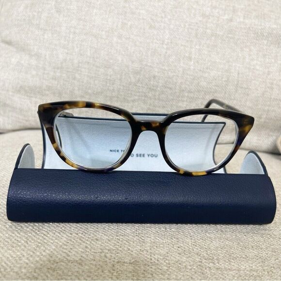Warby Parker Eyeglasses Tortoise Frames Case Chelsea 252  48-19-145 Eyewear - Picture 2 of 7